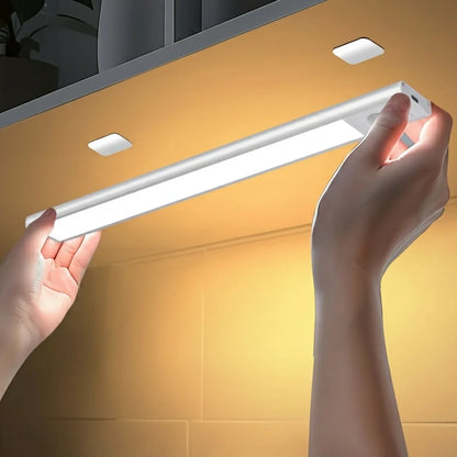 SensorGlow Pro -Smart LED-lampa med rörelsesensor